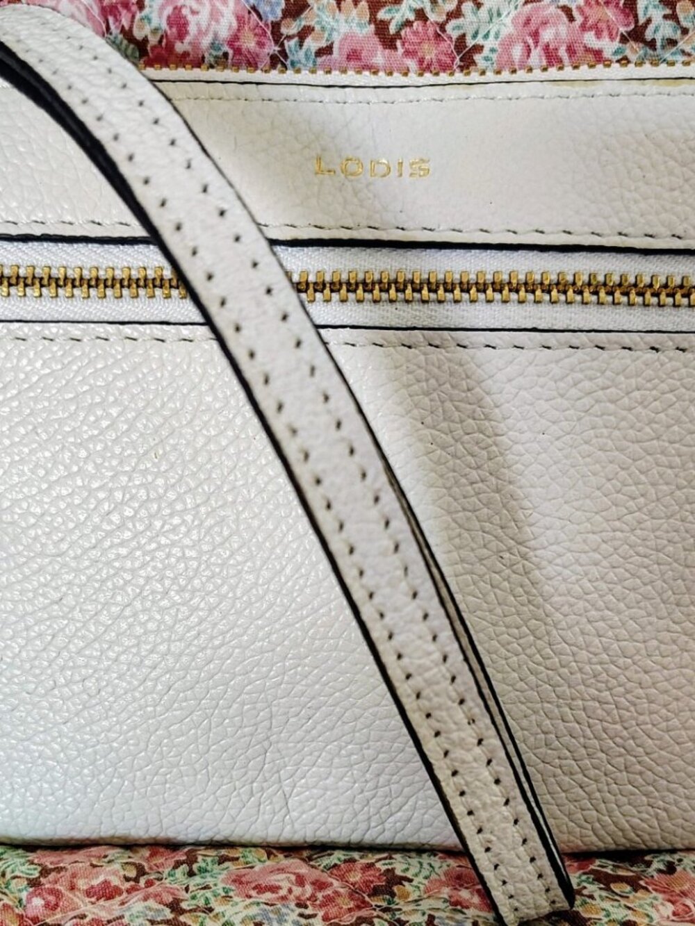 NWT Lodis Ivory Pebbled Leather Wallet Wristlet
